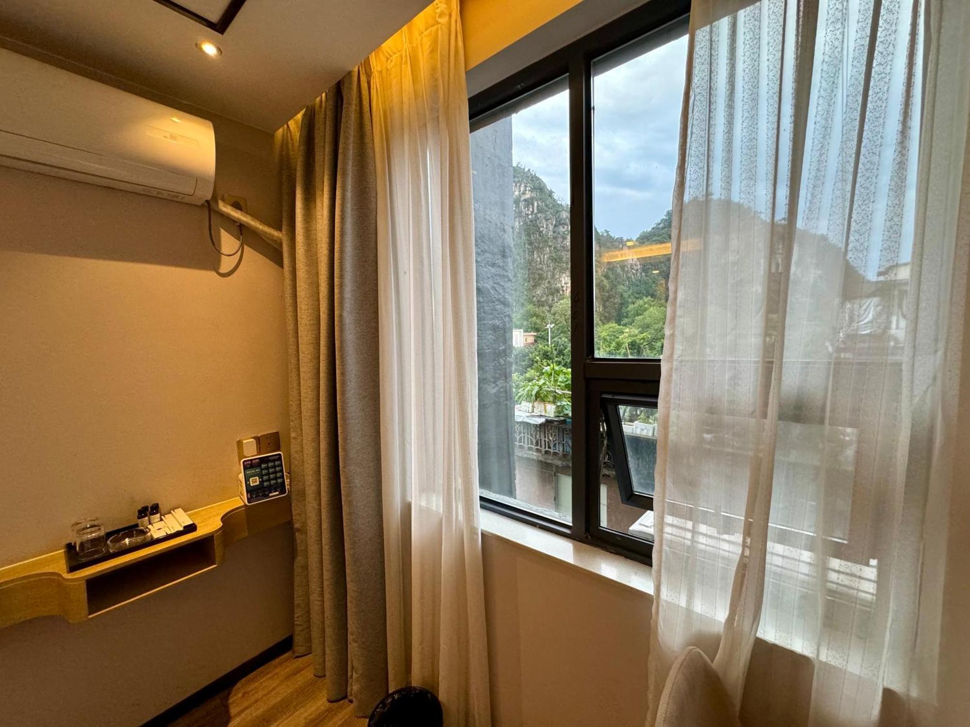 Guilin Tree Hotel Екстер'єр фото