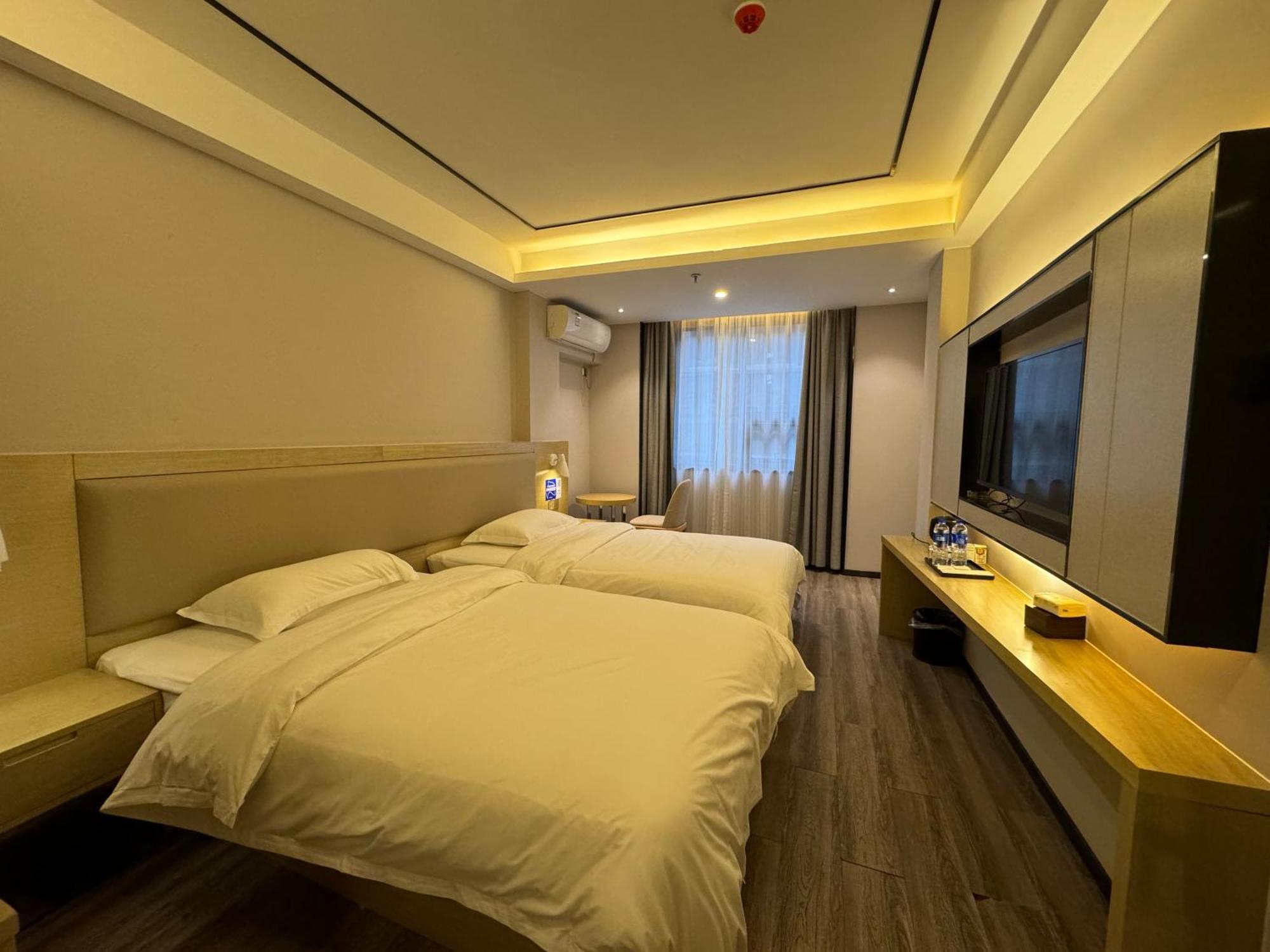 Guilin Tree Hotel Екстер'єр фото